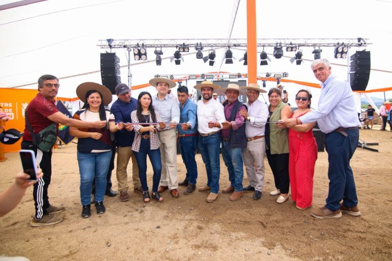 LA TRILLA A YEGUA SUELTA SE VIVE HASTA LAS 03:00 AM