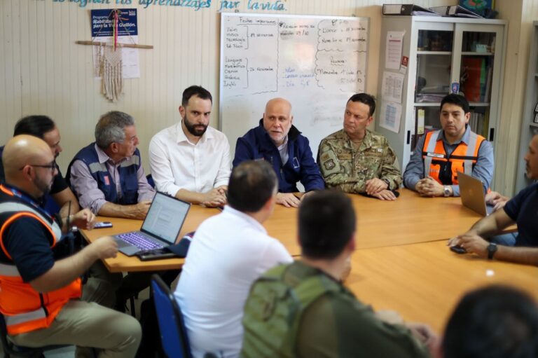 REUNIÓN DE COORDINACIÓN ANTE EMERGENCIA POR INCENDIO EN NUESTRA COMUNA