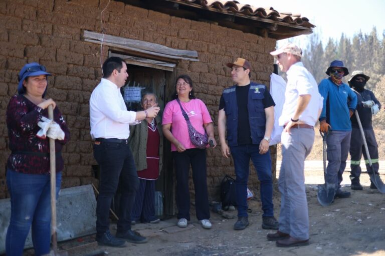 SEGUIMOS EN TERRENO, TRABAJANDO UNIDOS POR LA RECONSTRUCCIÓN DE QUILLÓN