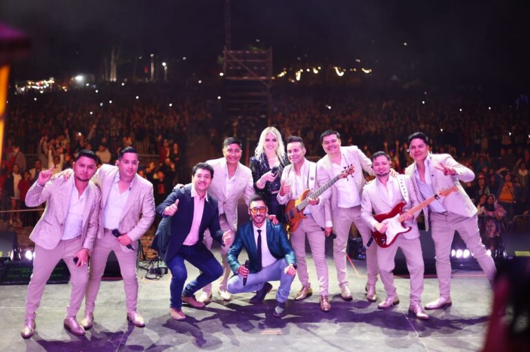 CUMBIA RANCHERA ROMÁNTICA EN QUILLÓN FEST