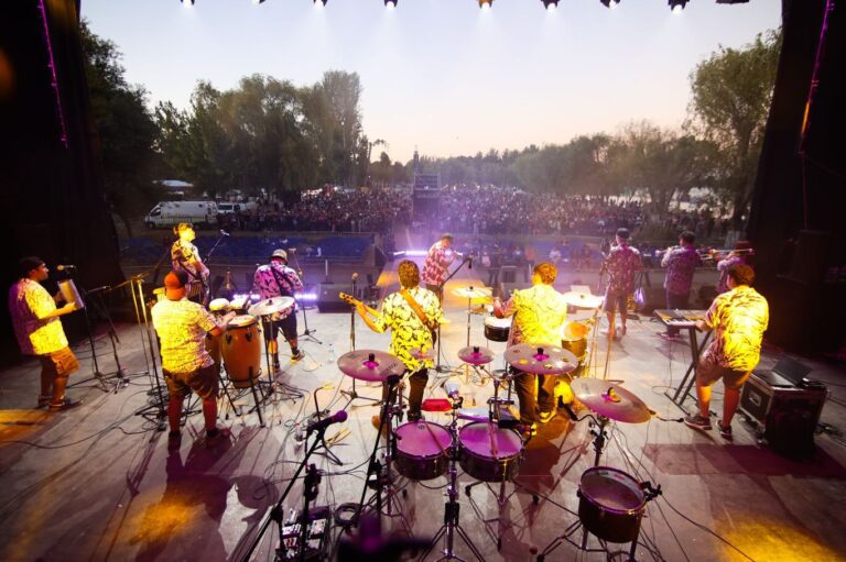 LA CUMBIA SE VIVE Y SE BAILA EN QUILLÓN FEST