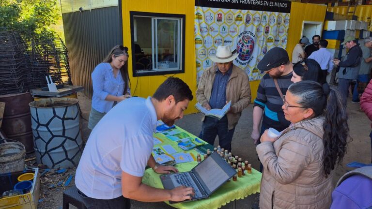 NOS REUNIMOS PARA FORTALECER LA APICULTURA TRAS LOS INCENDIOS
