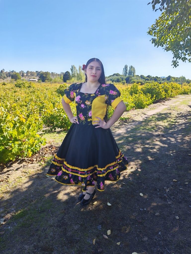 KATHERINE GONZÁLEZ VÁSQUEZ, CANDIDATA REINA DE LA VENDIMIA QUILLÓN 2026