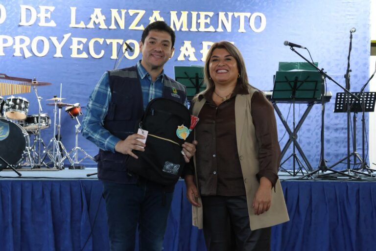 LANZAMIENTO DE APOYO PSICOSOCIAL PARA COMUNIDADES EDUCATIVAS DE QUILLÓN