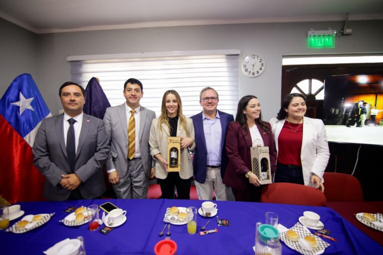MINISTRA DE LA SECRETARIA GENERAL DE GOBIERNO VISITÓ QUILLÓN Y SE REUNIÓ CON DIRIGENTES SOCIALES