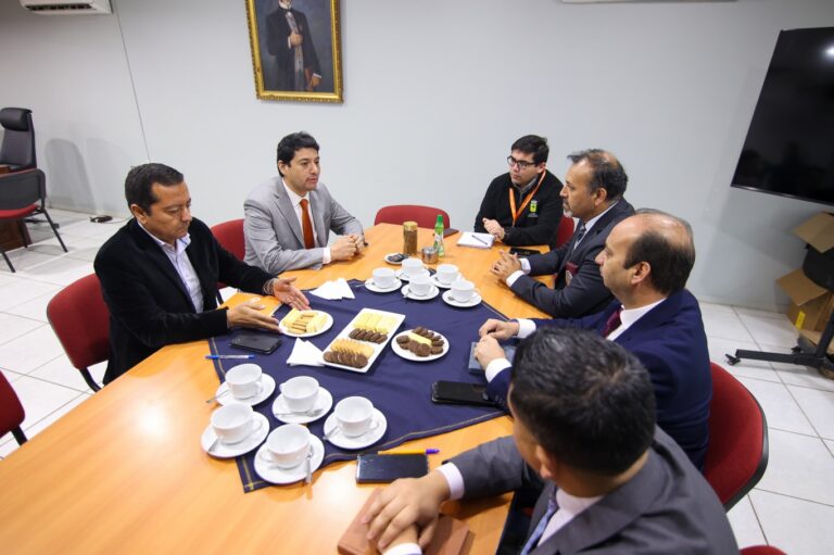ALTO MANDO DE LA PDI SE REUNIÓ ESTA MAÑANA CON EL ALCALDE CATALÁN.