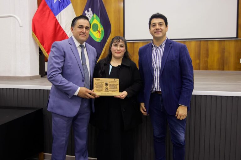 CONMEMORAMOS EL DÍA DEL PASTOR Y DEL LÍDER RELIGIOSO