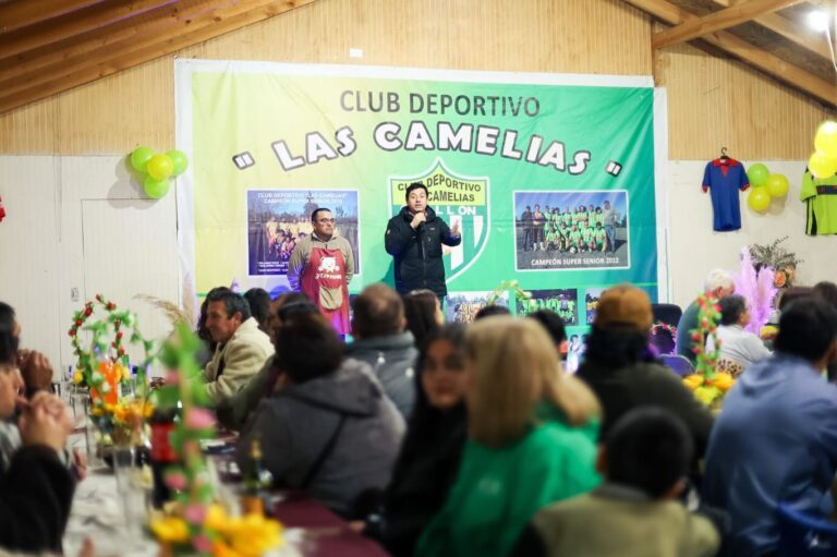 CELEBRAMOS A LAS MADRES DEL CLUB DEPORTIVO CAMELIAS