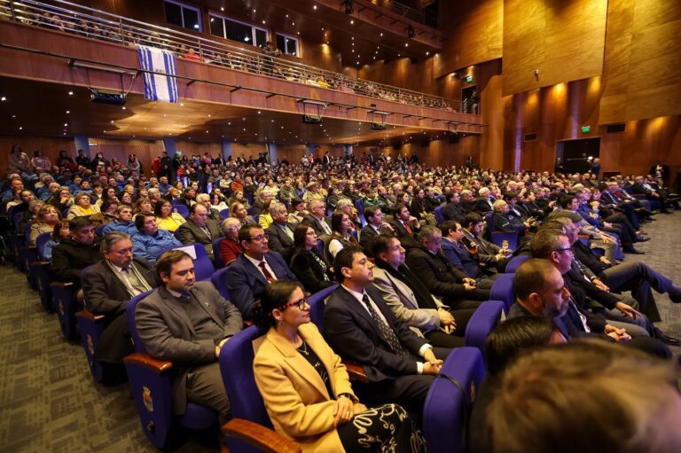 PRESENTES EN LA CUENTA PÚBLICA DEL GOBIERNO REGIONAL DE ÑUBLE