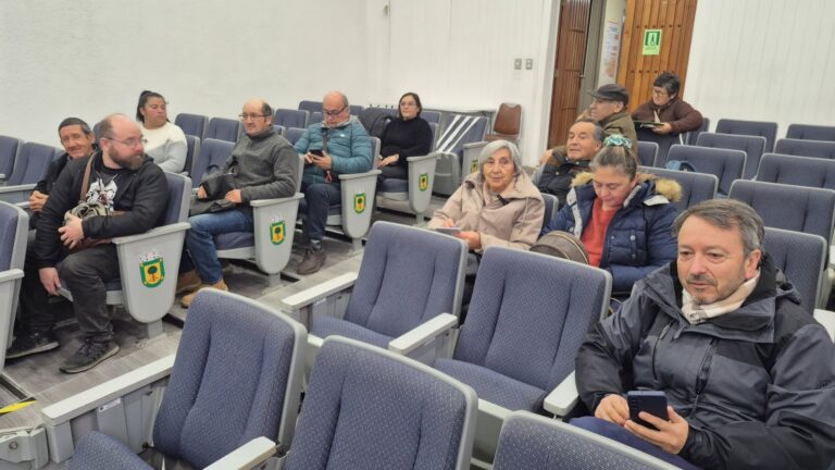 CAPACITACIÓN PARA EL CUIDADO DE LAS COLMENAS DURANTE EL INVIERNO