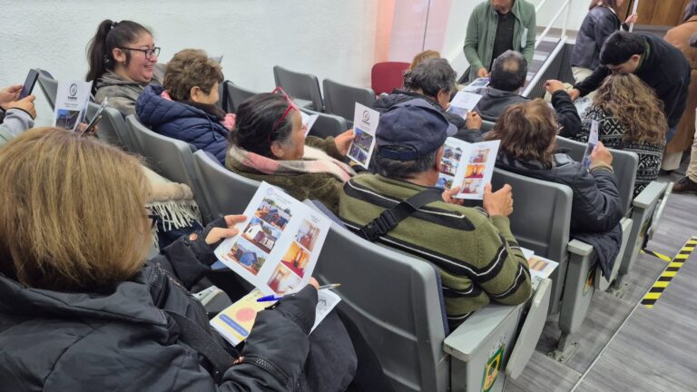 AVANZAMOS EN LA RECONSTRUCCIÓN DE VIVIENDAS PARA FAMILIAS AFECTADAS POR INCENDIOS FORESTALES