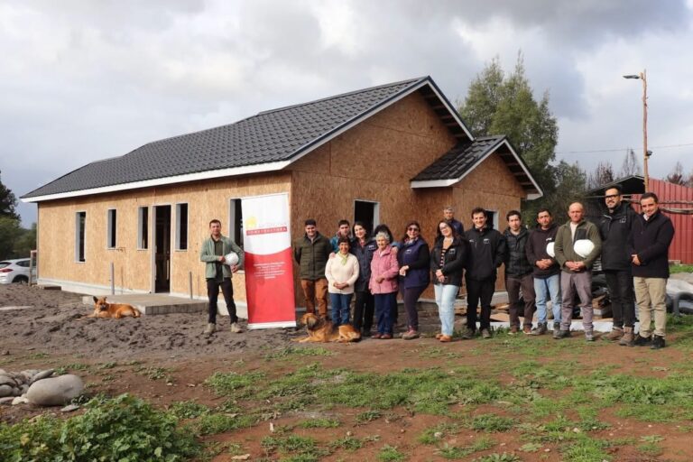 AVANZA RECONSTRUCCIÓN DE VIVIENDAS EN NUESTRA COMUNA