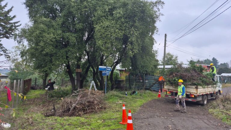 VILLA LAS MERCEDES RECIBE OPERATIVO DE LIMPIEZA Y HERMOSEAMIENTO EN EL MARCO DEL PLAN INVIERNO