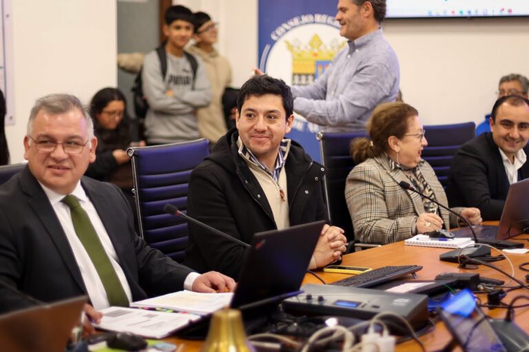 CON APOYO DEL GOBIERNO REGIONAL, QUILLÓN AVANZA HACIA EL SUDAMERICANO DE CANOTAJE Y PARACANOTAJE 2026