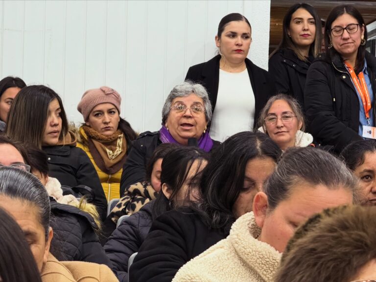 MINISTRA COMPROMETE MÁS CUPOS LABORALES PARA MUJERES DE QUILLÓN