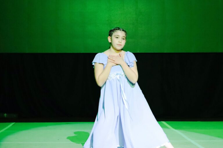 LA DANZA BRILLÓ EN QUILLÓN CON LA EMOTIVA GALA “SUEÑOS EN MOVIMIENTO”