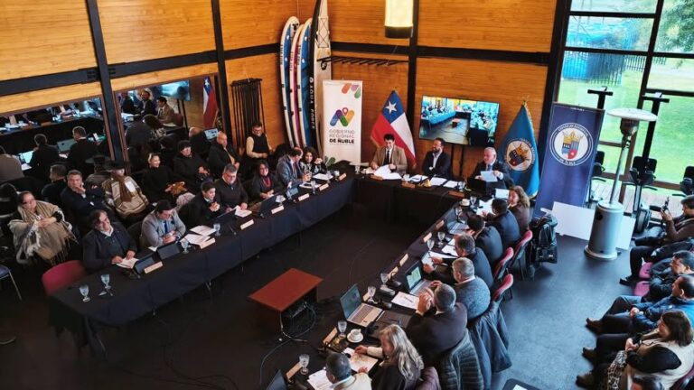 QUILLÓN SE CONSOLIDA COMO SEDE CONTINENTAL DEL CANOTAJE Y PARACANOTAJE TRAS HISTÓRICA SESIÓN DEL CONSEJO REGIONAL