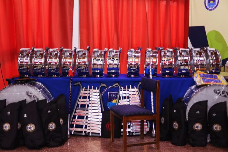 ¡DESPUÉS DE MÁS DE 20 AÑOS, RENOVAMOS COMPLETAMENTE LA BANDA INSTRUMENTAL DEL LICEO LUIS CRUZ MARTÍNEZ!