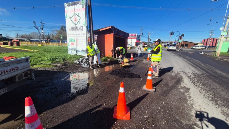 MEJORANDO EL CAMINO A NUEVA ALDEA CON NUEVOS TRABAJOS DE BACHEO