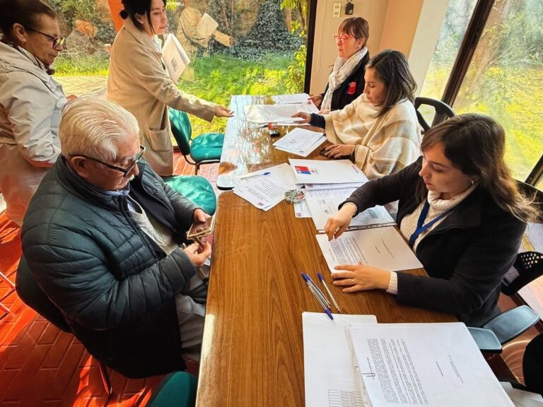 OCHO CLUBES DE ADULTOS MAYORES Y LA UNIÓN COMUNAL SE ADJUDICAN PROYECTOS SENAMA