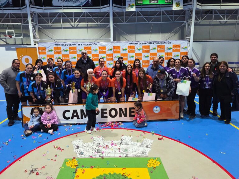 ¡EL FUTSAL FEMENINO SE TOMÓ LA CANCHA!