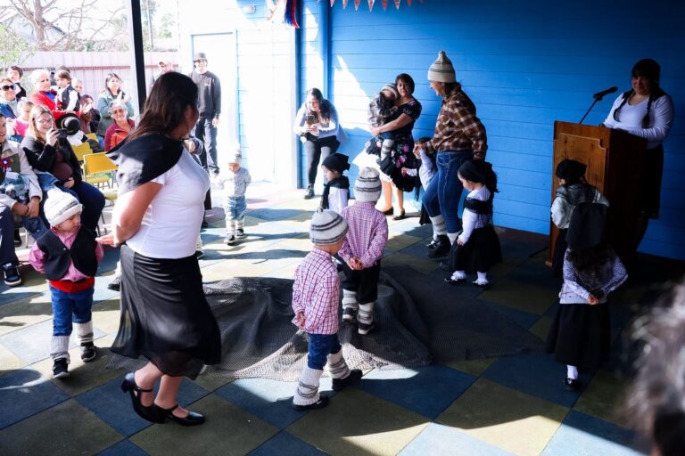 FIESTA DE LA CHILENIDAD 2026 SE VIVIÓ CON FOLCLORE Y PARTICIPACIÓN DE LAS FAMILIAS EN SALA CUNA Y JARDÍN INFANTIL CARICIAS DE BEBÉ DE QUILLÓN.