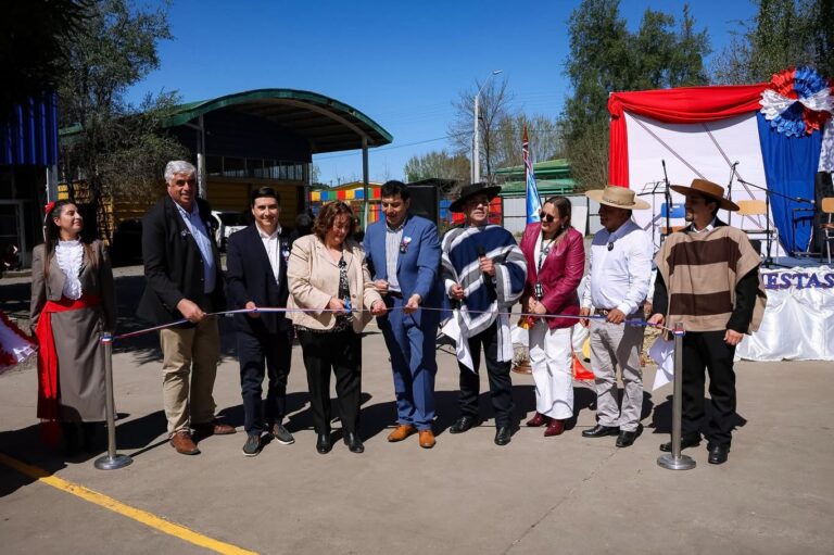 ESQUINAZOS, CUECAS Y TRADICIONES MARCARON LA CELEBRACIÓN DE FIESTAS PATRIAS EN EL LICEO LUIS CRUZ MARTÍNEZ.