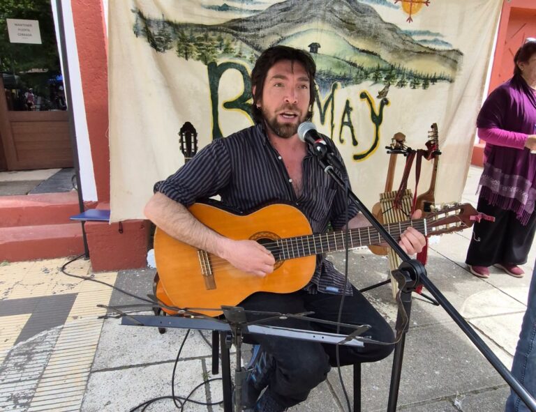 ¡LA MÚSICA SE UNIÓ POR LA PAZ EN QUILLÓN!