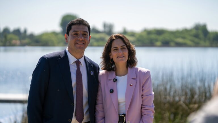 FIRMAMOS CONVENIO PARA FORTALECER LOS APOYOS Y CUIDADOS EN QUILLÓN